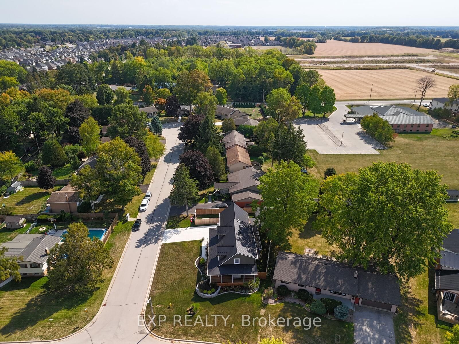 Listing Image 45