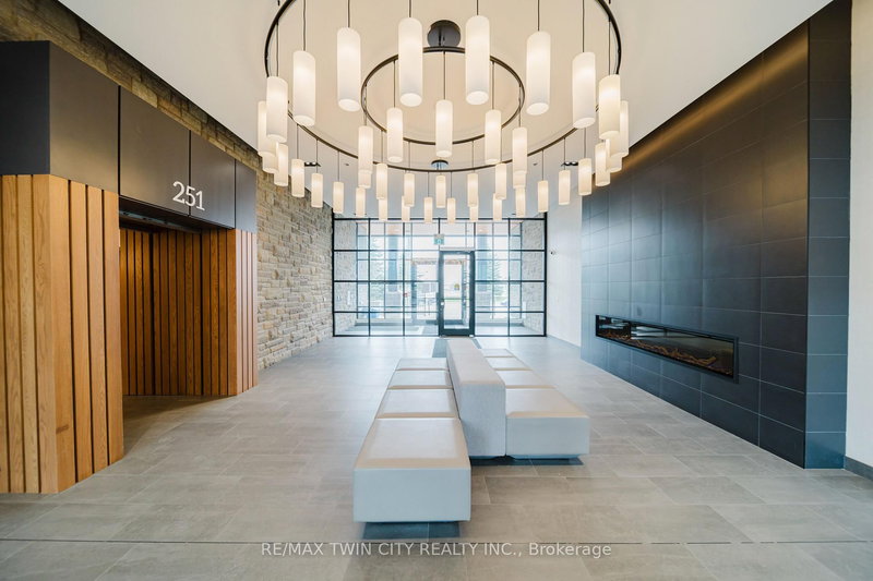 505 - 251 Northfield Dr E, Waterloo, N2K 0G9 | Image 2