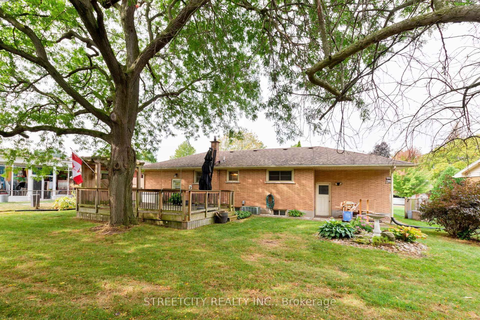 Listing Image 40