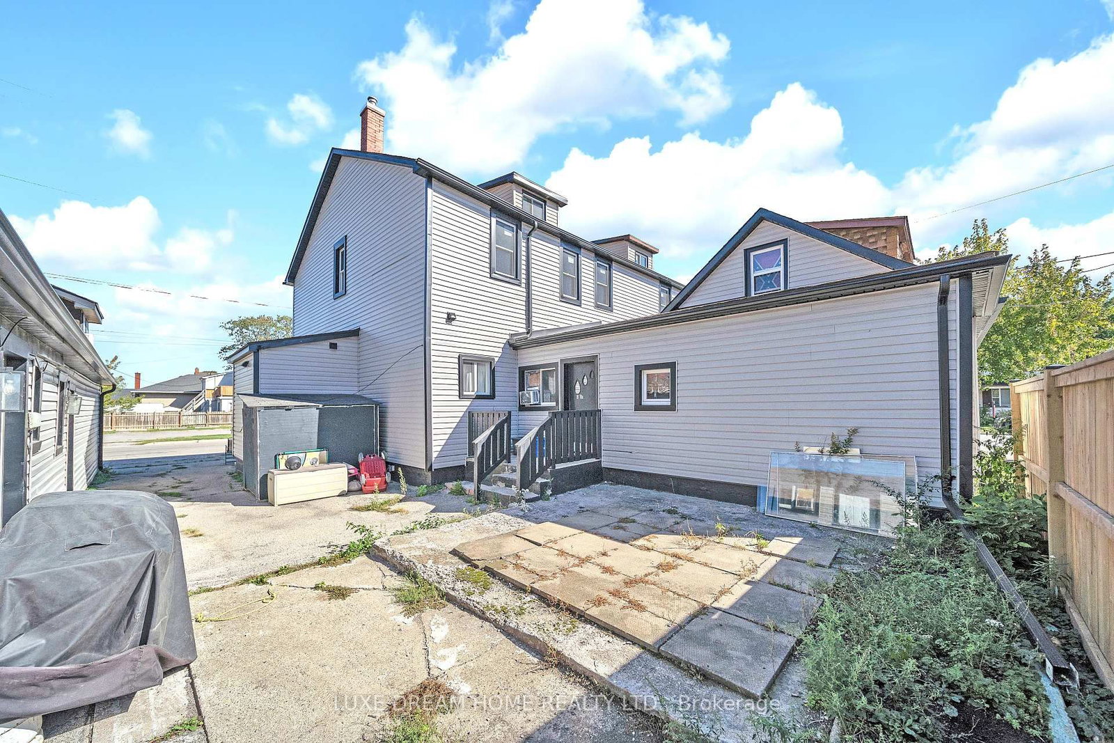 Listing Image 5