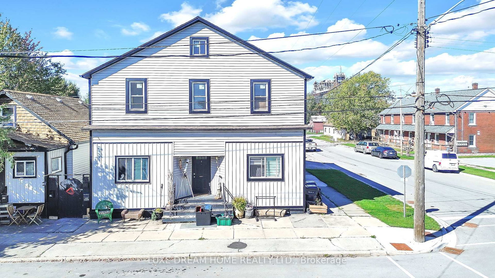 Listing Image 7