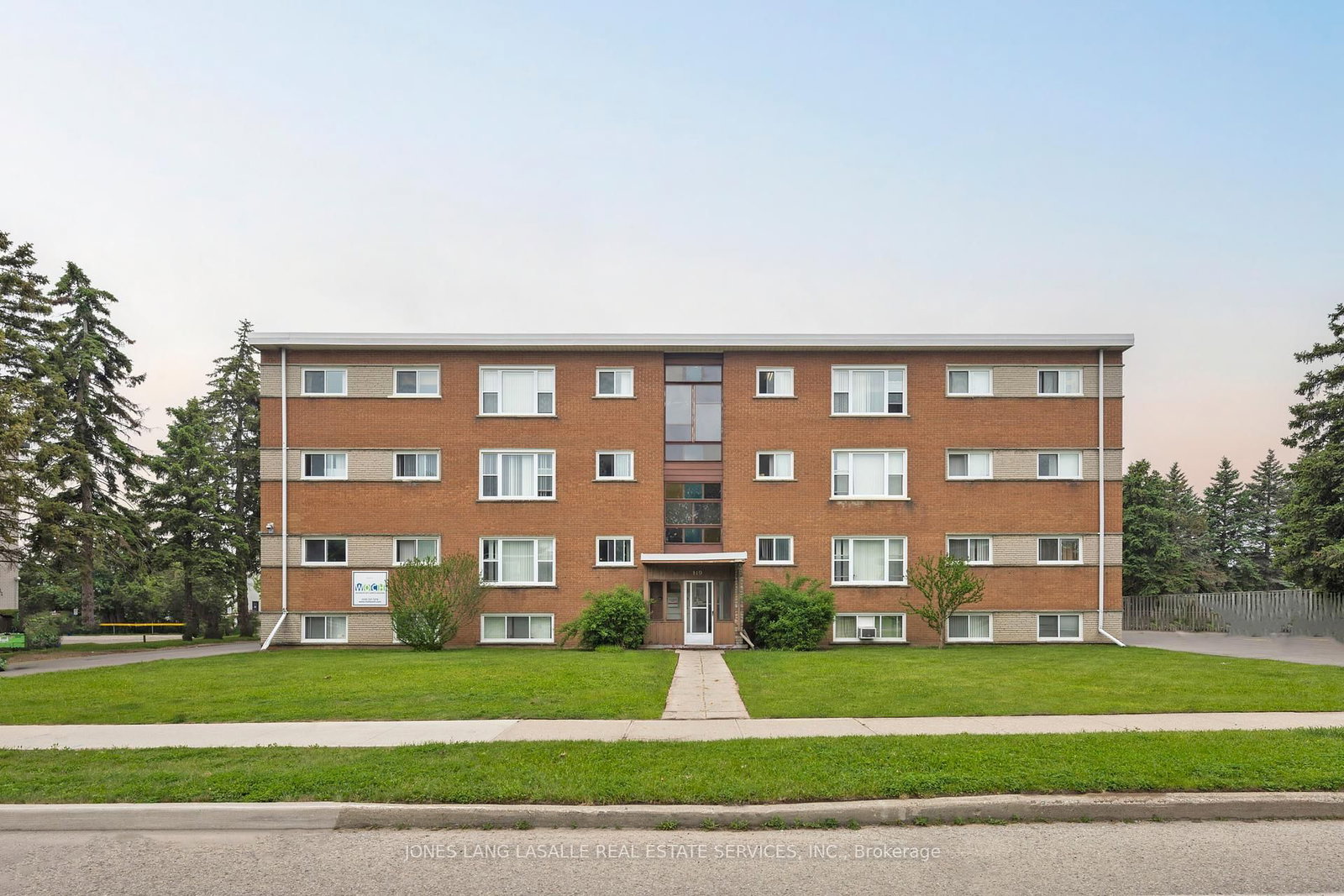 419 Hazel Street - Photo 3