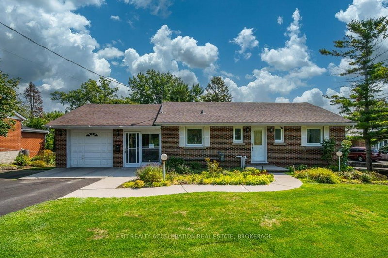 400 Dundas Street W, Greater Napanee