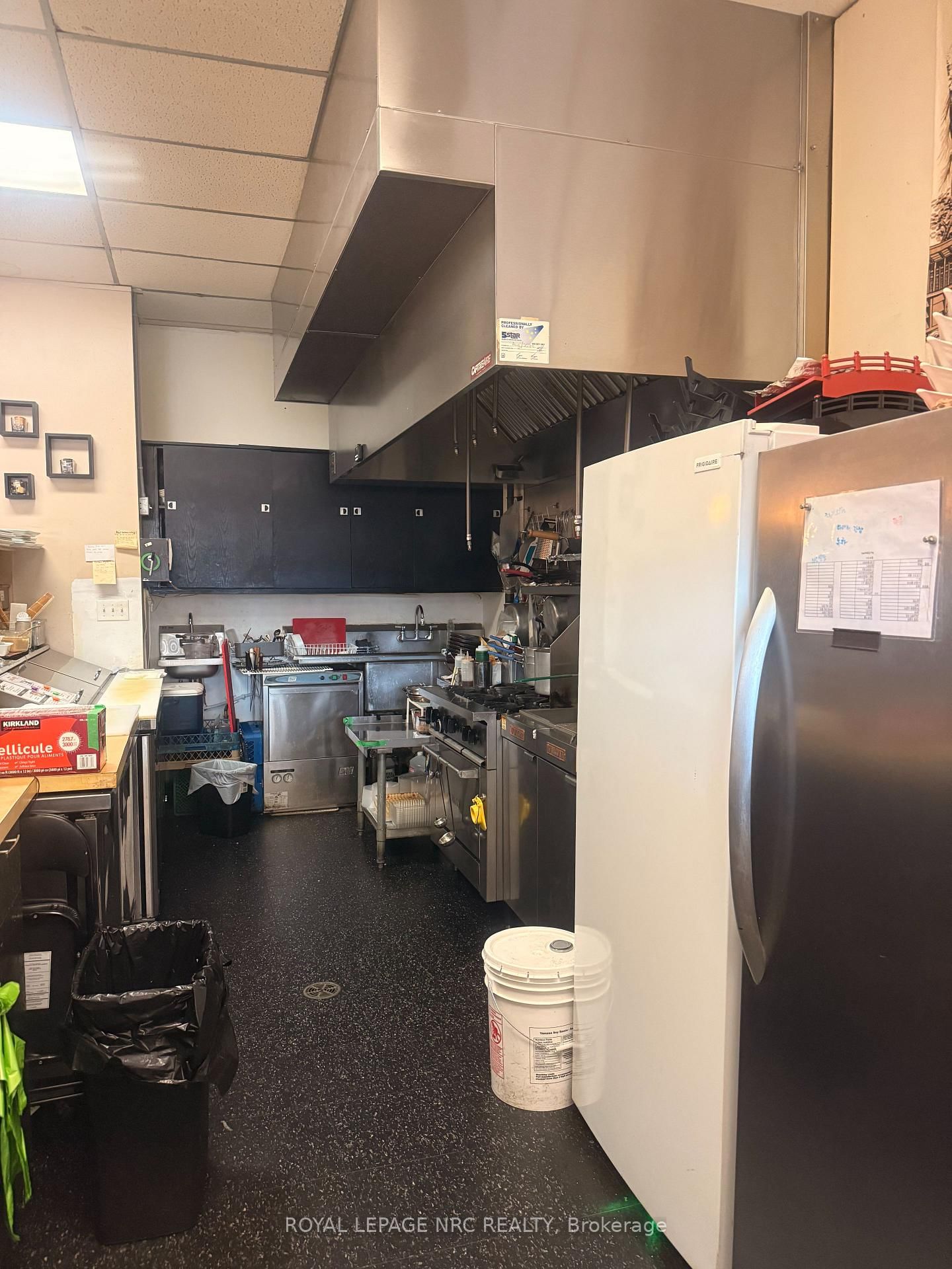 6100 Thorold Stone Road, Unit 14 - Photo 10