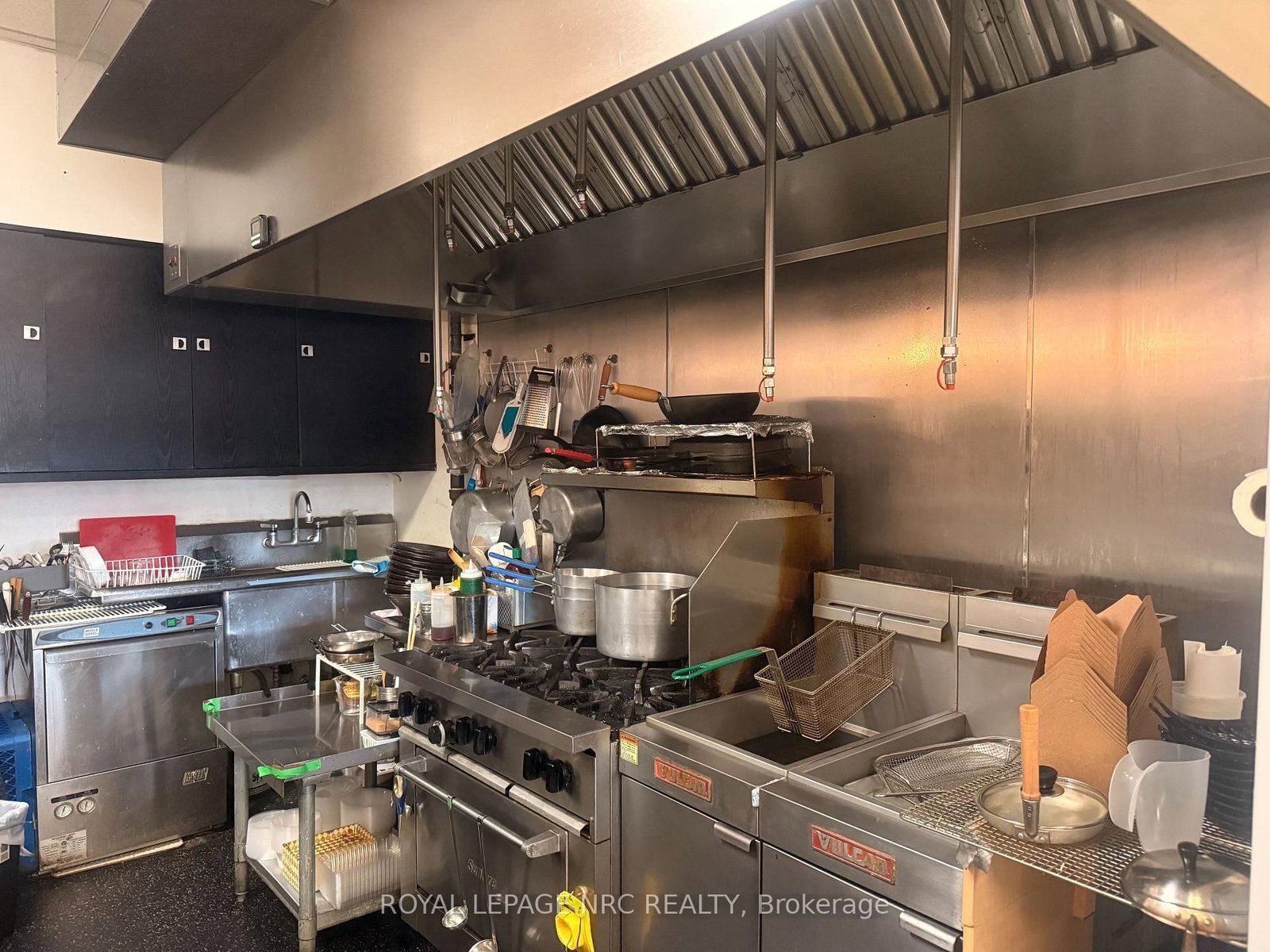 6100 Thorold Stone Road, Unit 14 - Photo 7