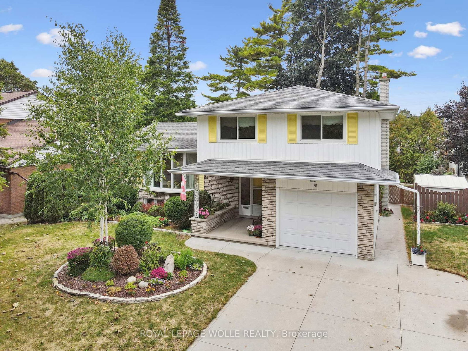 Listing Image 3