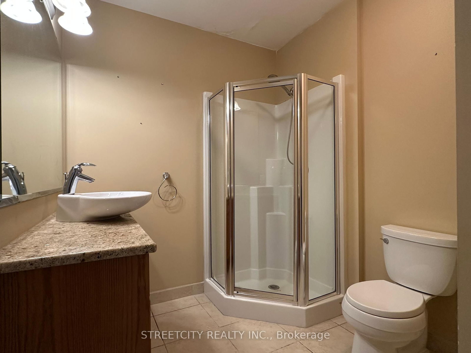 250 Pall Mall Street, Unit 903 - Photo 23