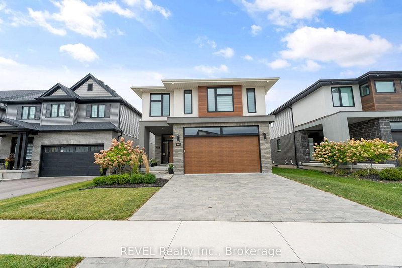 3809 Simpson Lane, Fort Erie, L0S 1S0 | Image 2