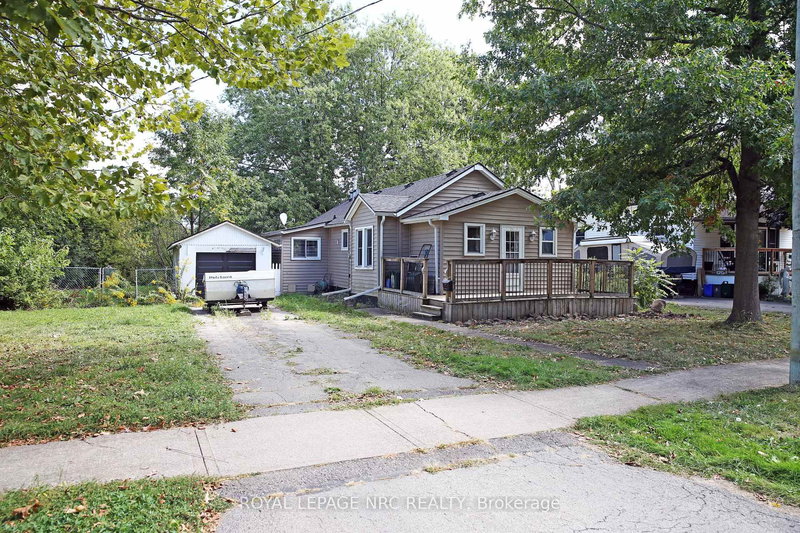 243 North St N, Fort Erie, L2A 3R9 | Image 2