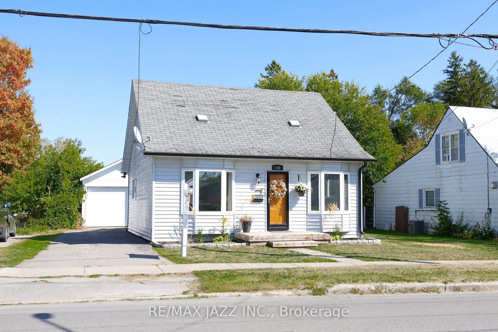 Listing Image 1