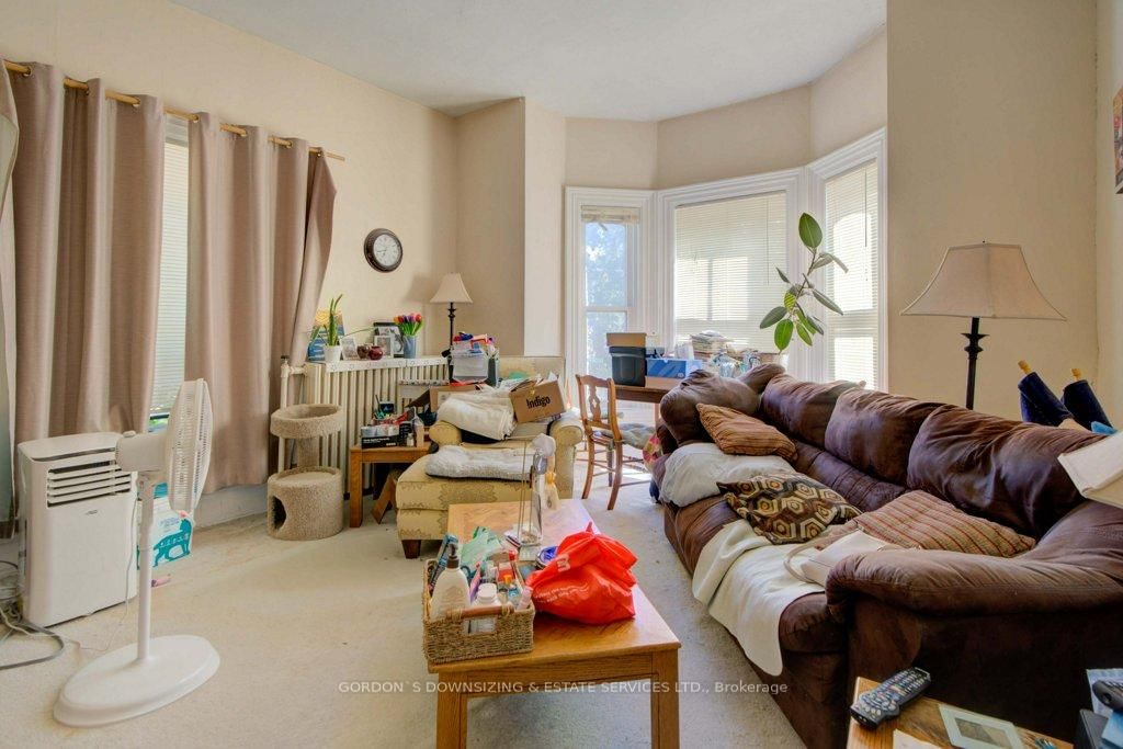 Listing Image 16