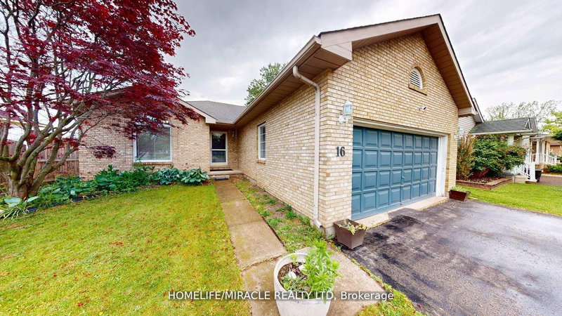 16 Goodwillie Dr, Welland, L3C 7C4 | Image 2