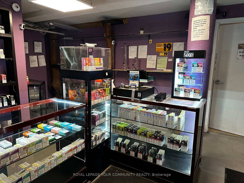 1135 Richmond St W, London East, N6A 2K5 | Image 2