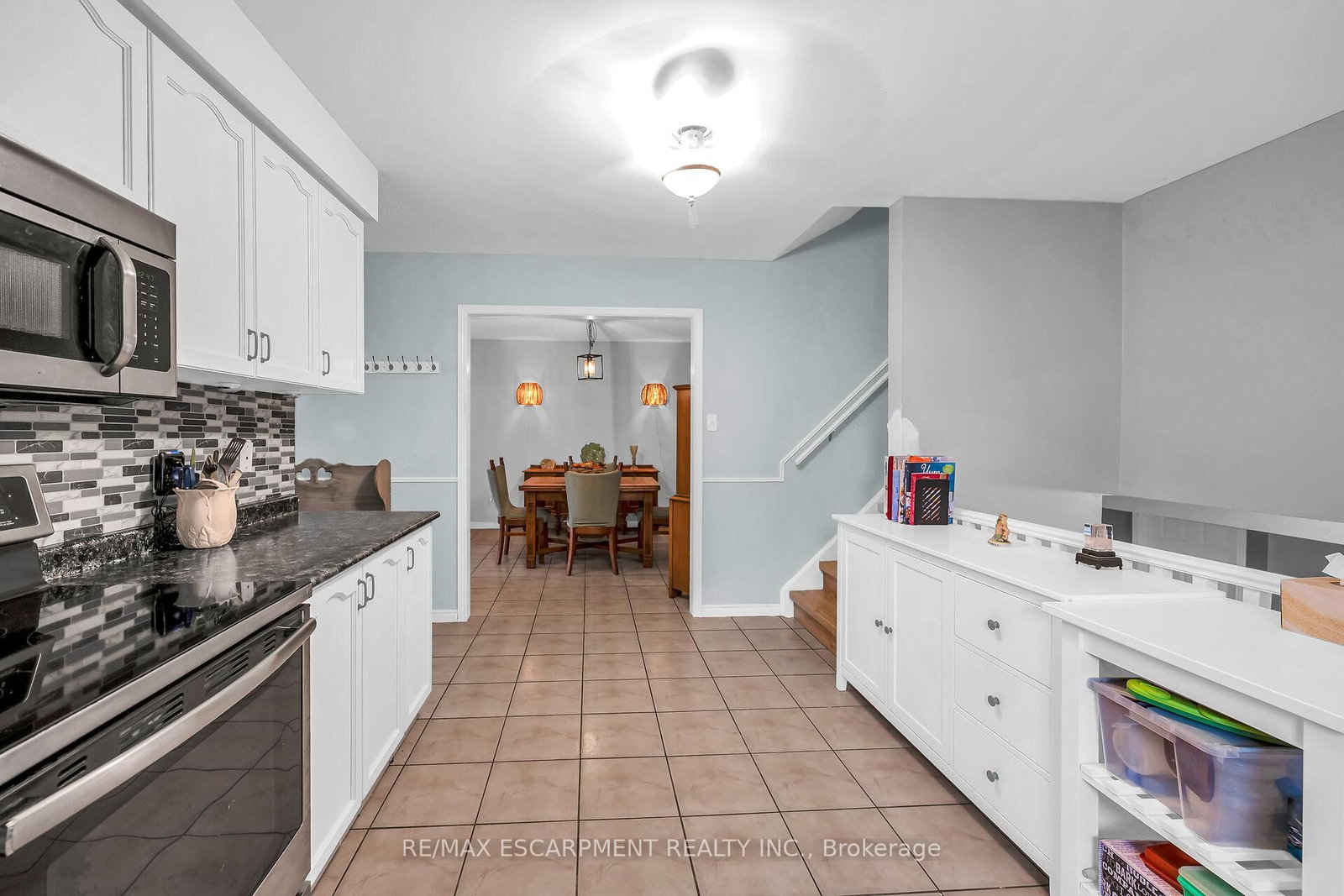 Listing Image 20