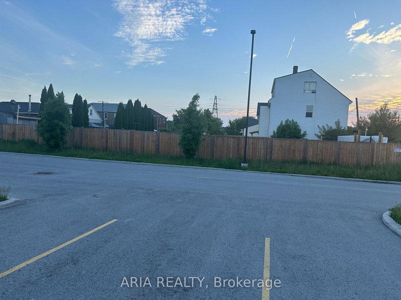 5520 North St N, Niagara Falls, L2G 1J3 | Image 3