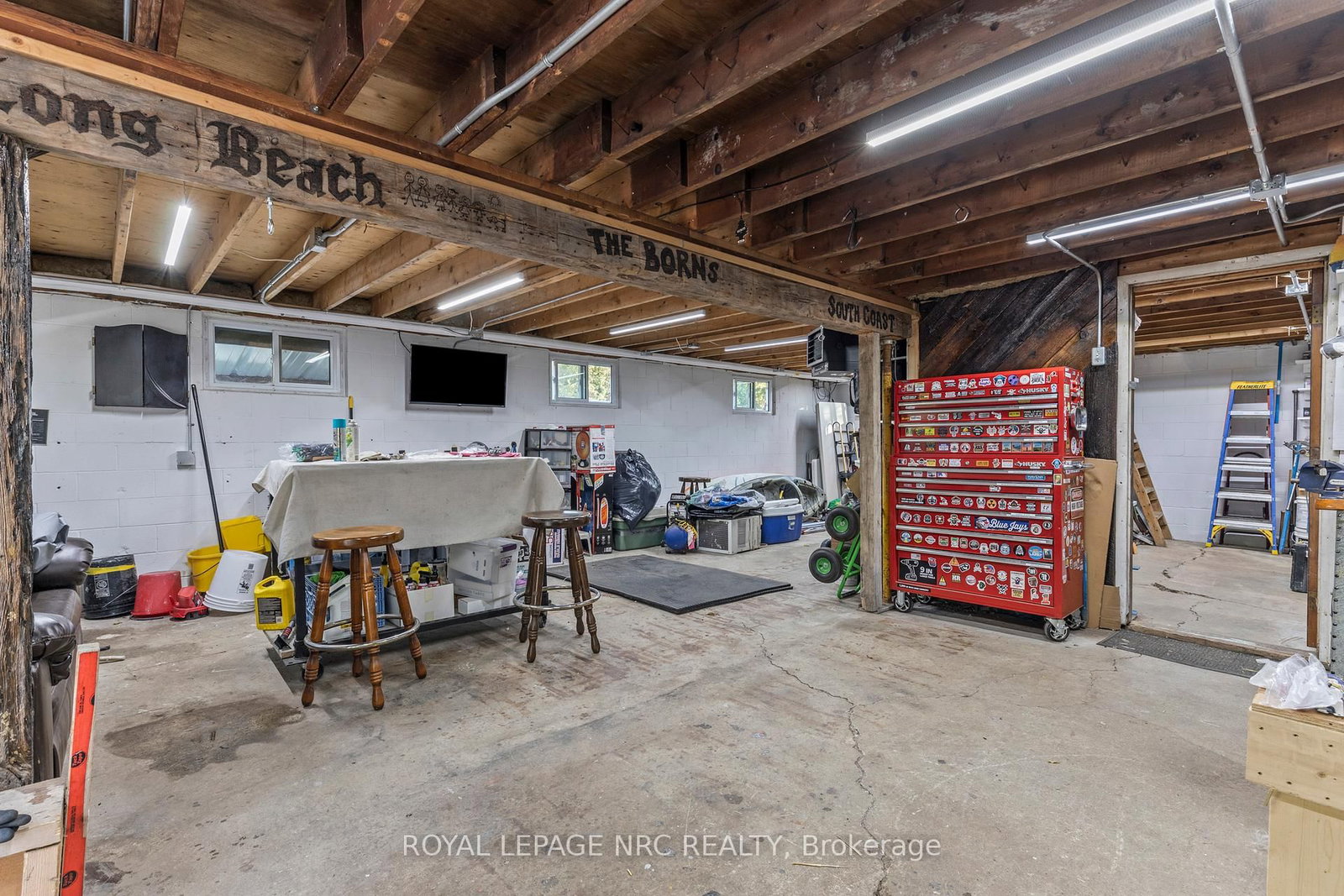 Listing Image 41
