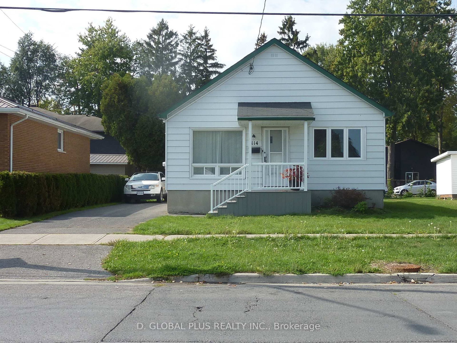 Listing Image 3