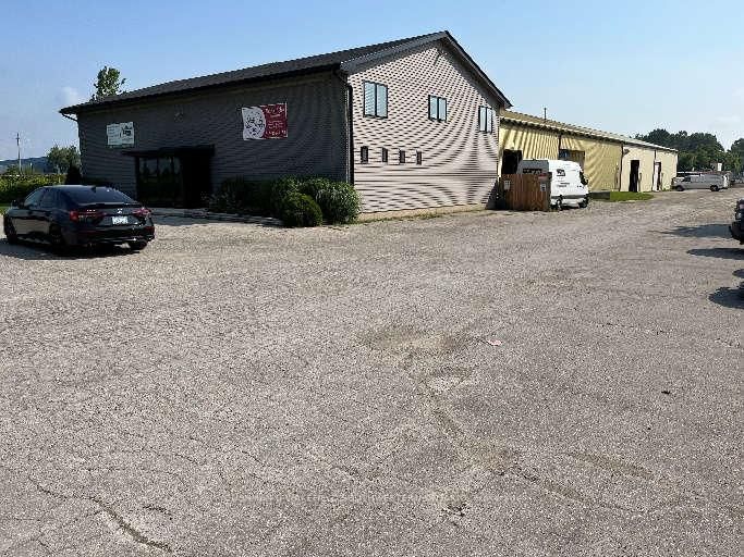 1464 Crumlin Sdrd, London East, N5V 1S1 | Image 3