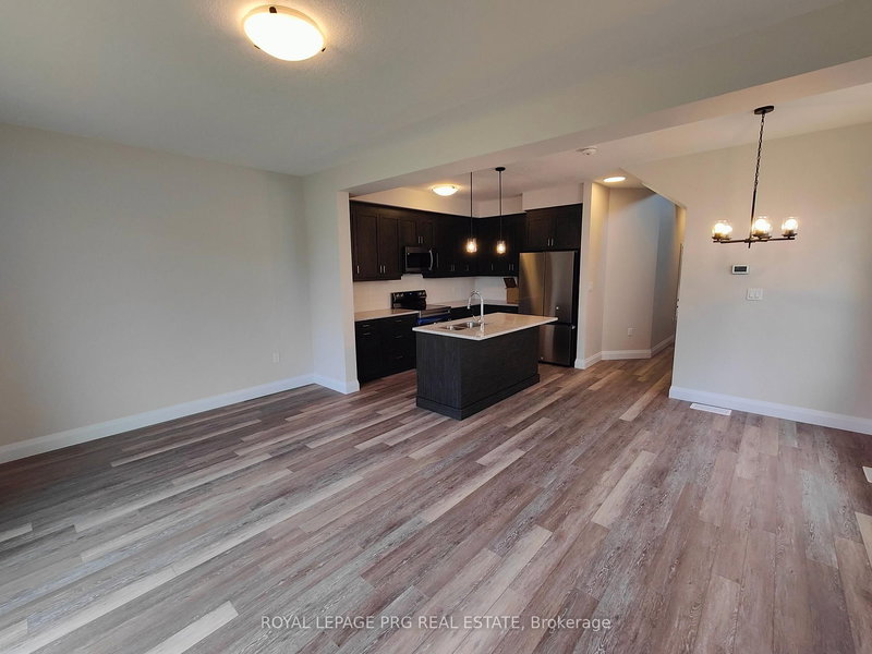 6 - 143 Elgin St N, Cambridge, N1R 0E1 | Image 3