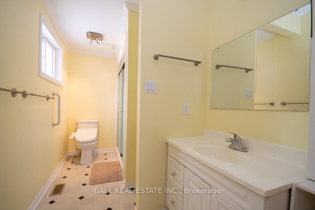 Detached House for sale at 1684 Sherbrooke Street, Peterborough, Ontario, K9J 6X4 - Monaghan Ward 2 - MLS: X12434530