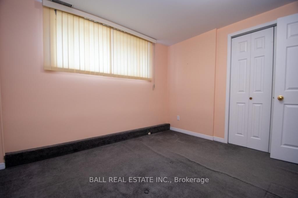 Detached House for sale at 1684 Sherbrooke Street, Peterborough, Ontario, K9J 6X4 - Monaghan Ward 2 - MLS: X12434530