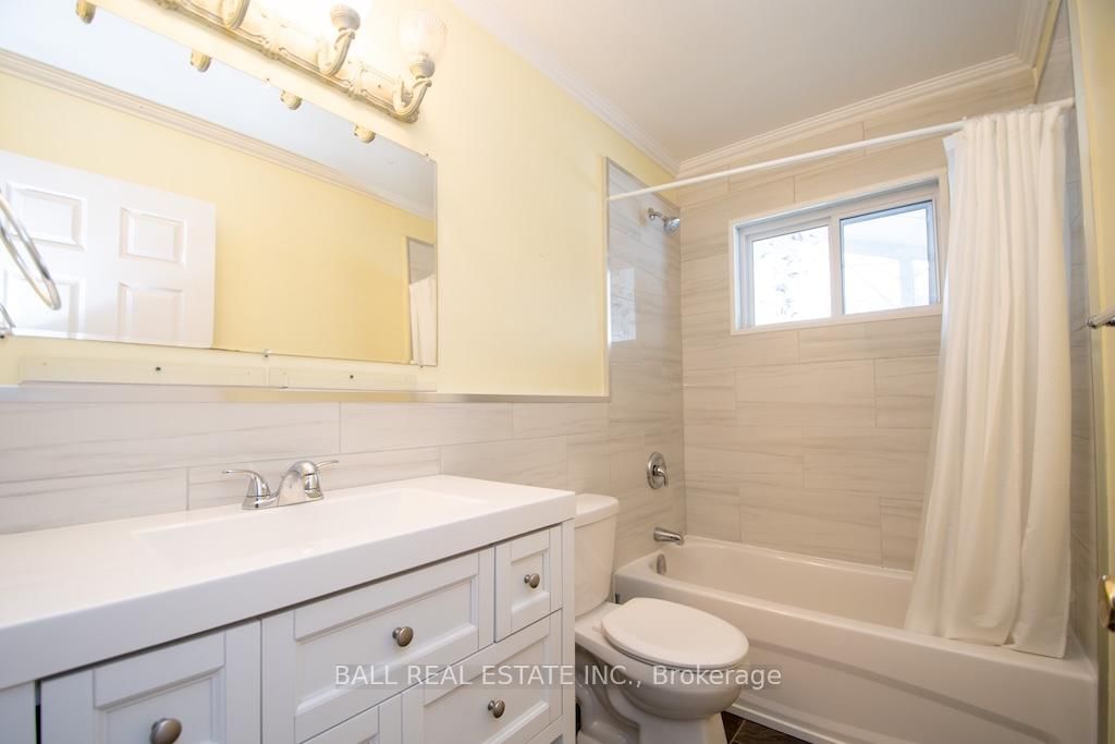 Detached House for sale at 1684 Sherbrooke Street, Peterborough, Ontario, K9J 6X4 - Monaghan Ward 2 - MLS: X12434530