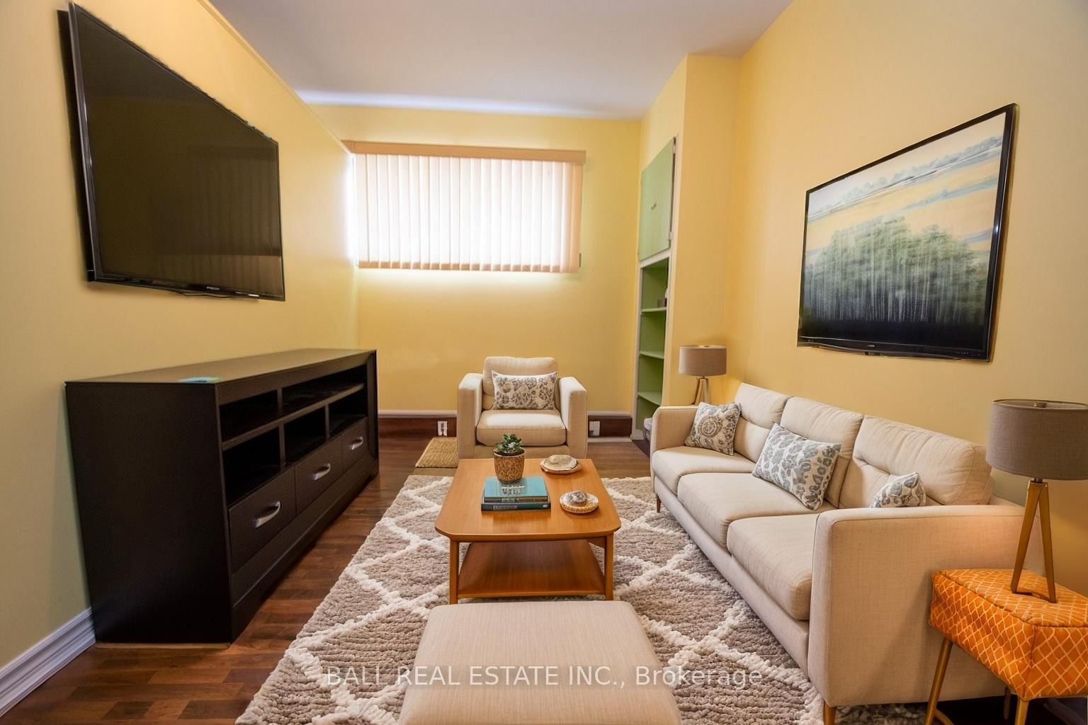 Detached House for sale at 1684 Sherbrooke Street, Peterborough, Ontario, K9J 6X4 - Monaghan Ward 2 - MLS: X12434530