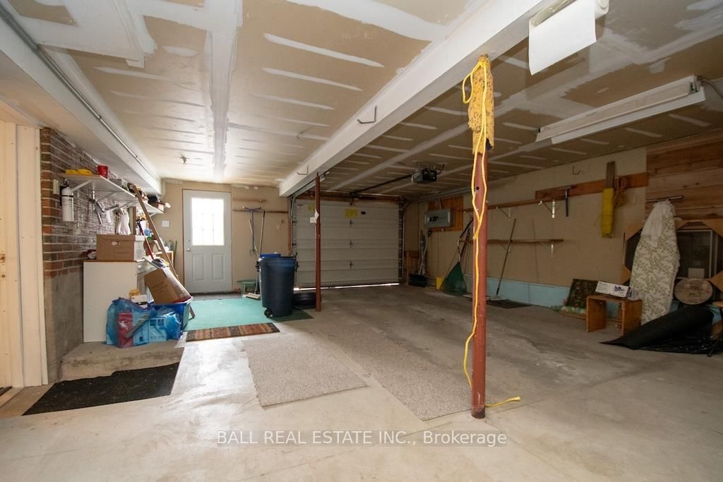 Detached House for sale at 1684 Sherbrooke Street, Peterborough, Ontario, K9J 6X4 - Monaghan Ward 2 - MLS: X12434530