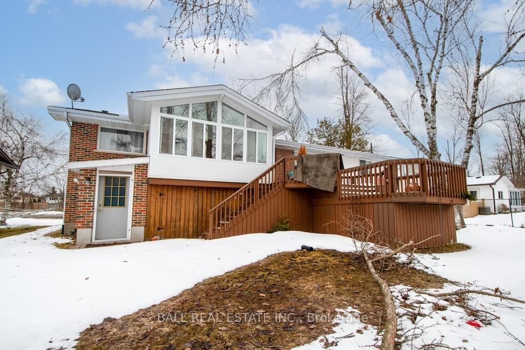 Detached House for sale at 1684 Sherbrooke Street, Peterborough, Ontario, K9J 6X4 - Monaghan Ward 2 - MLS: X12434530