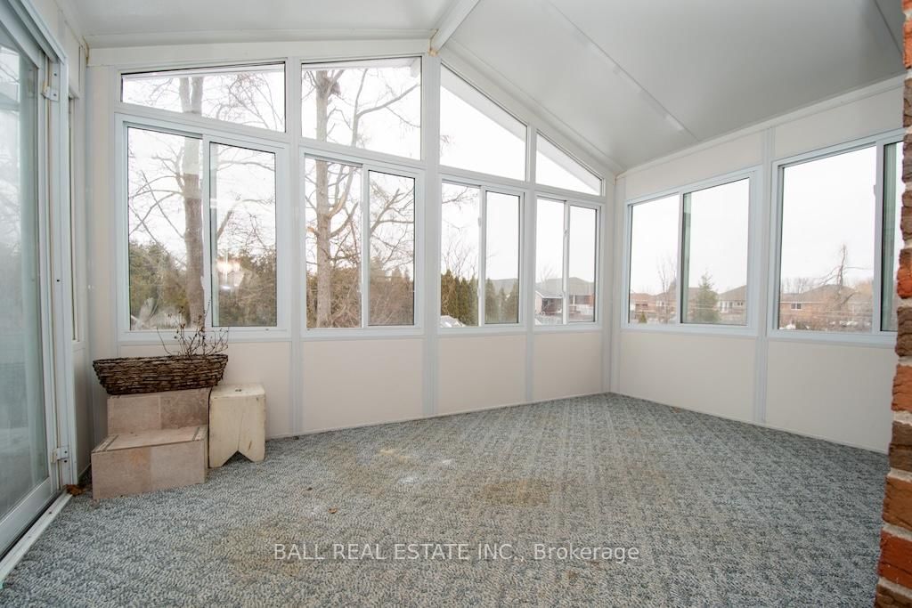 Detached House for sale at 1684 Sherbrooke Street, Peterborough, Ontario, K9J 6X4 - Monaghan Ward 2 - MLS: X12434530