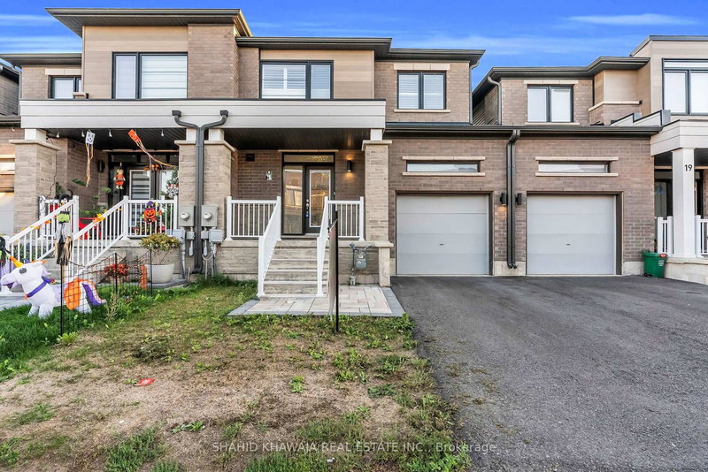 15 Bentgrass Dr, Welland, L3B 0H3 | Image 2