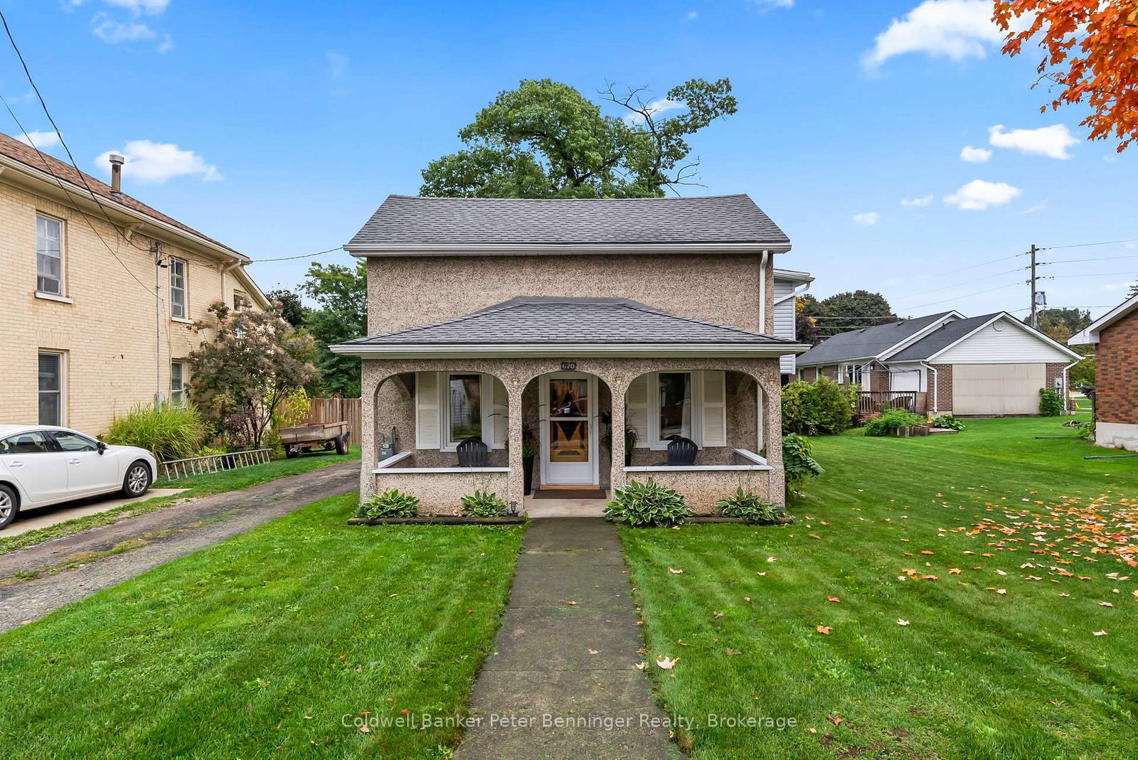 Listing photo 2