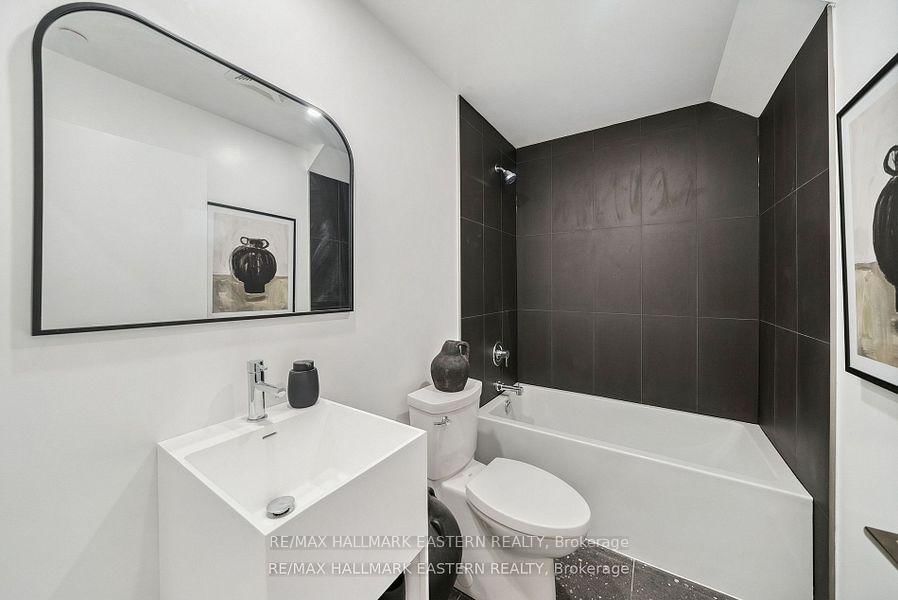 195 Hunter Street E, Unit TH 01 - Photo 14