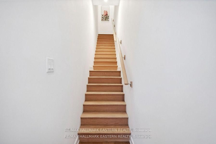 195 Hunter Street E, Unit TH 01 - Photo 16