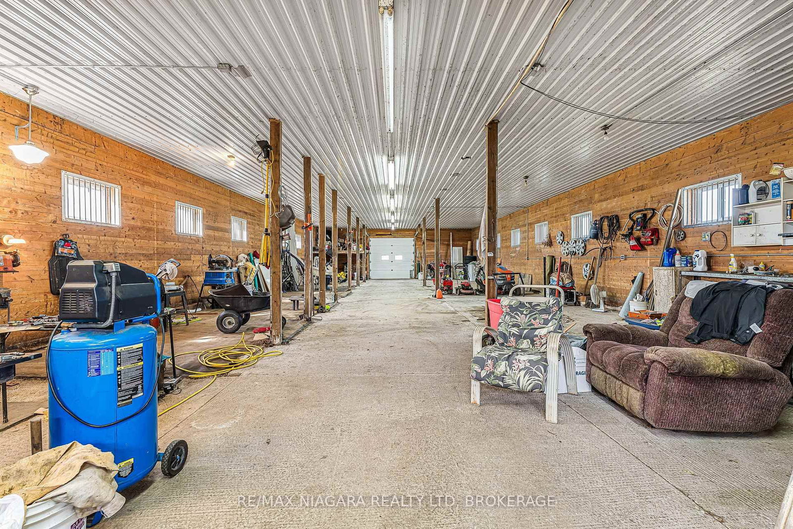 Listing Image 32