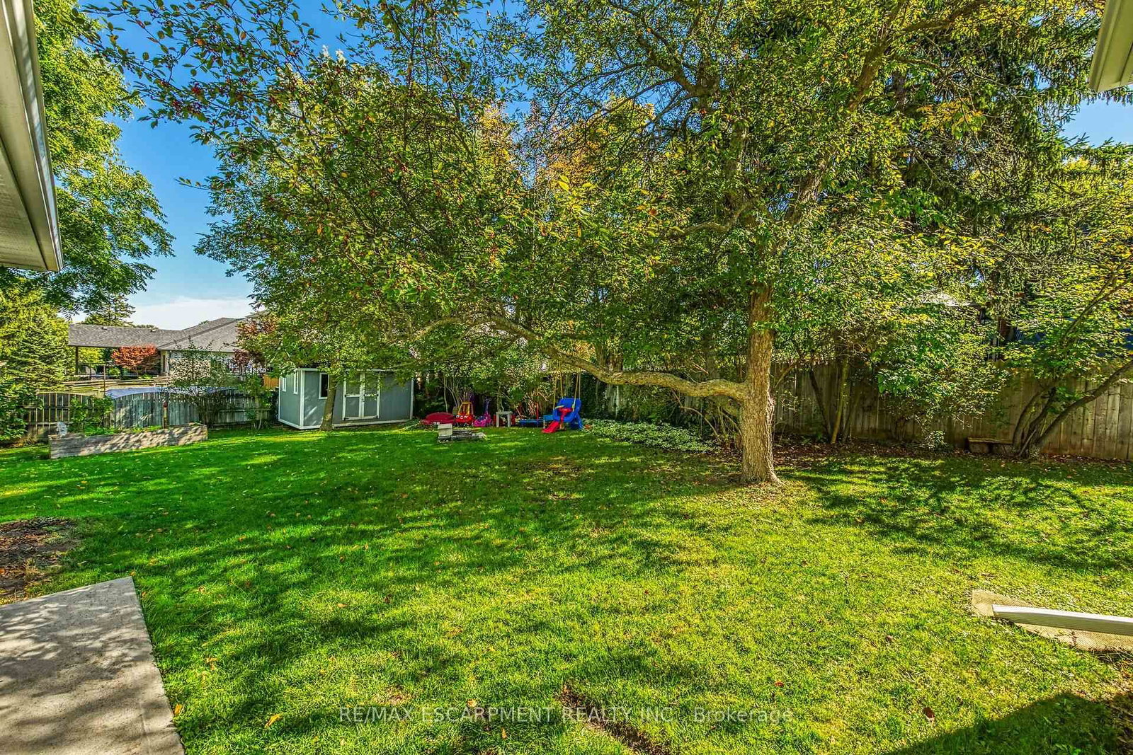 Listing Image 43