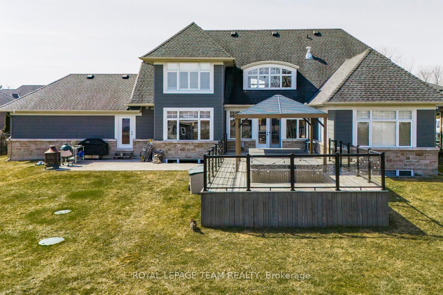 Listing Image 43