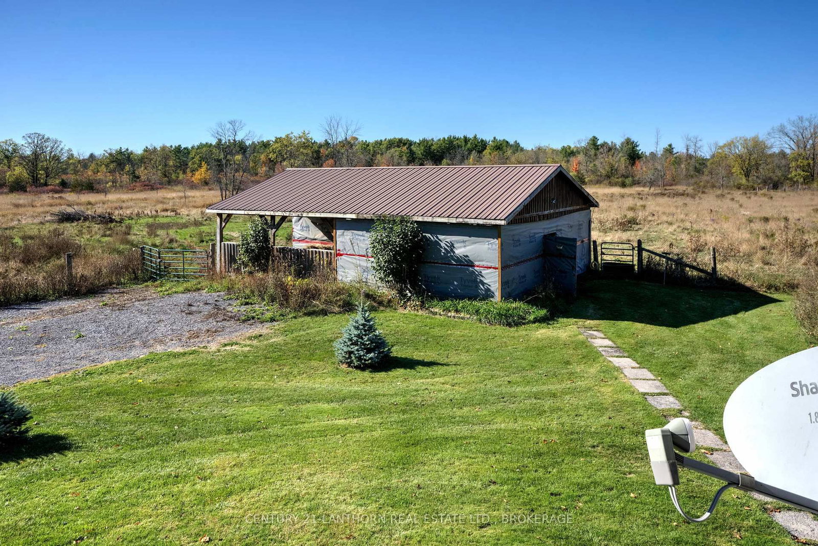 Listing Image 7