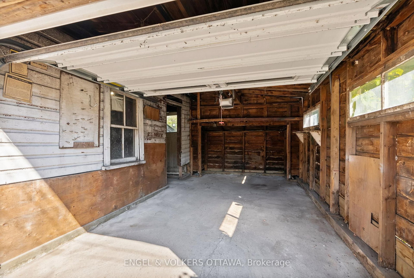 Listing Image 26