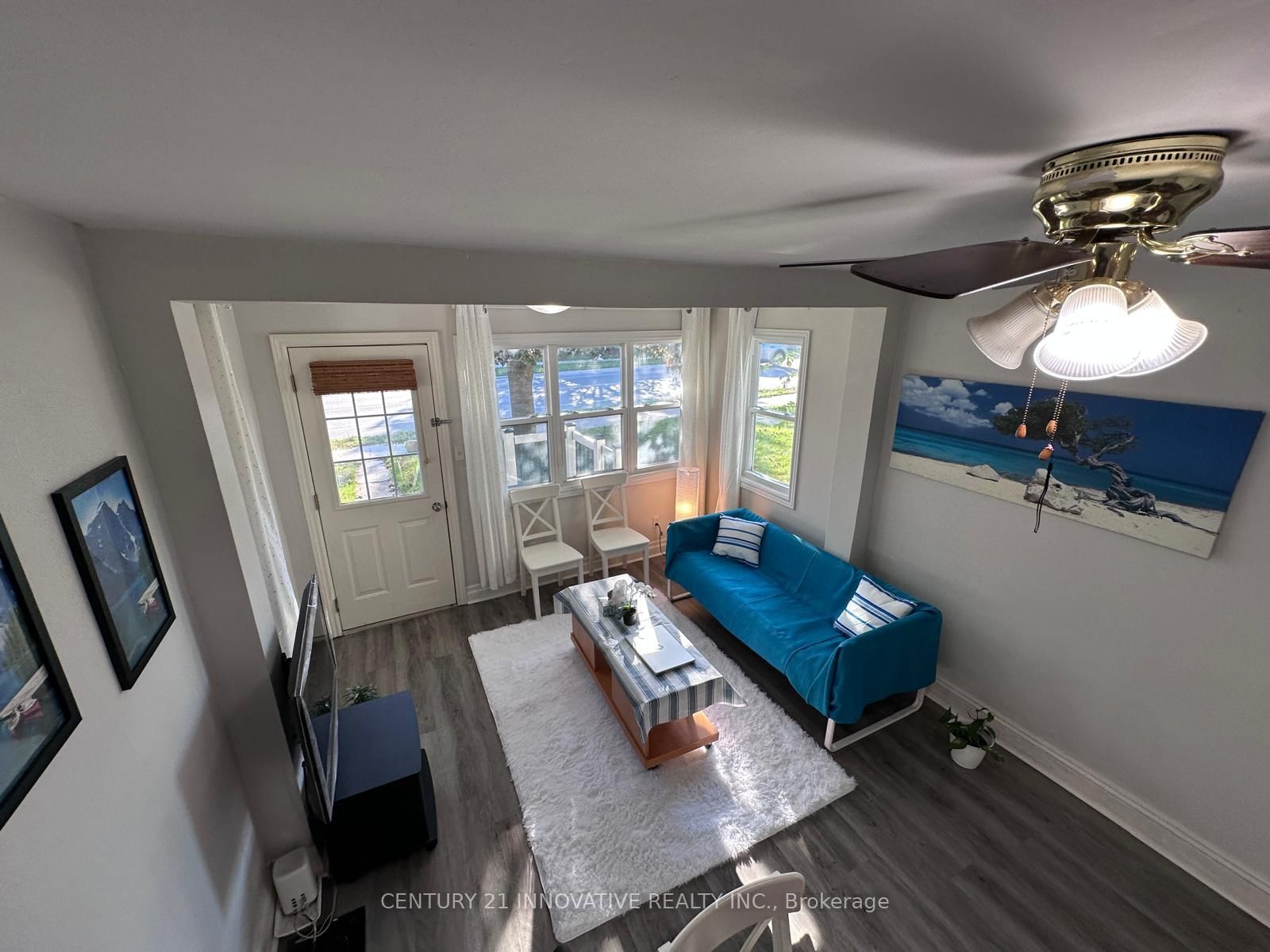 Listing Image 7