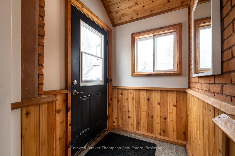 17 West St N, Huntsville, P1H 1X6 | Image 3