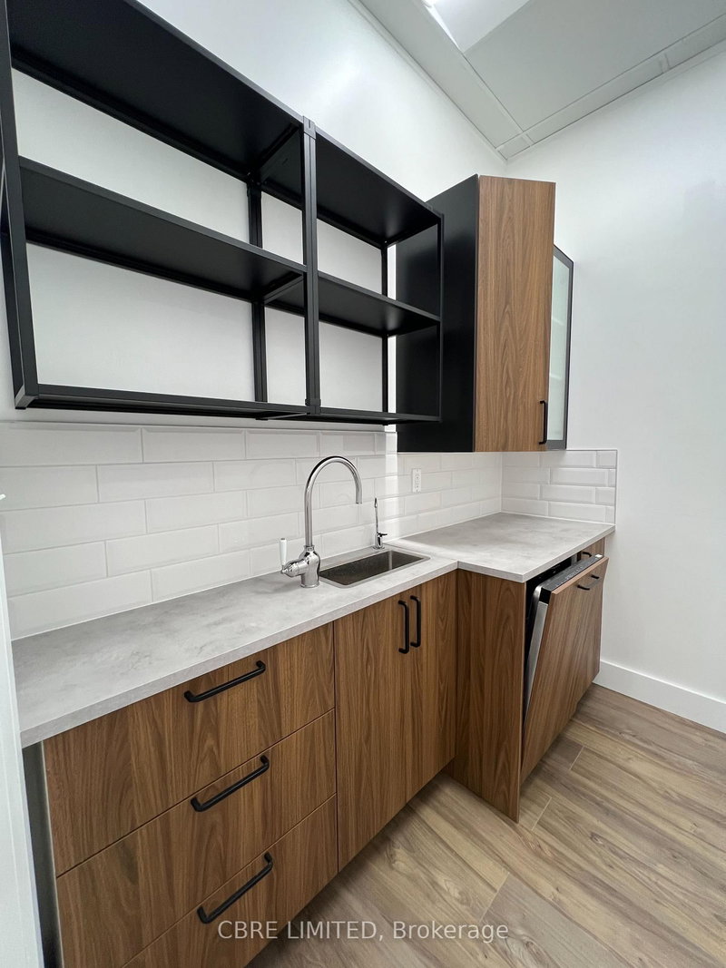 101-103 - 379 Dundas St, London East, N6B 1V5 | Image 2