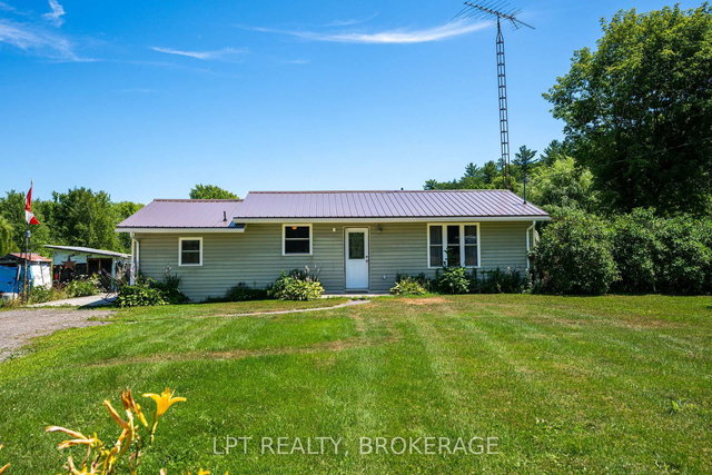 743 Highway 15, Rr#2 Highway