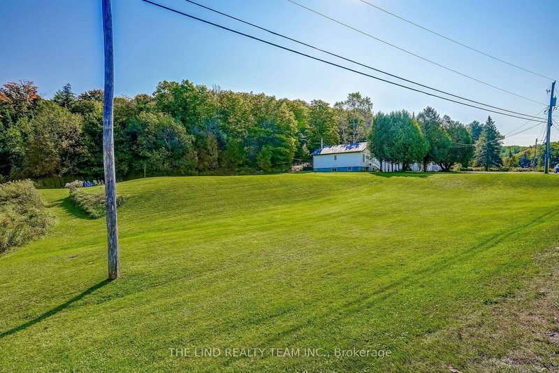 949 Raymond Rd, Muskoka Lakes, P0B 1M0 | Image 3