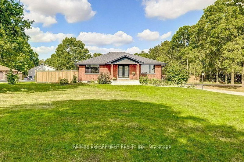 542 Paris Rd, Brant, N3L 3E1 | Image 2