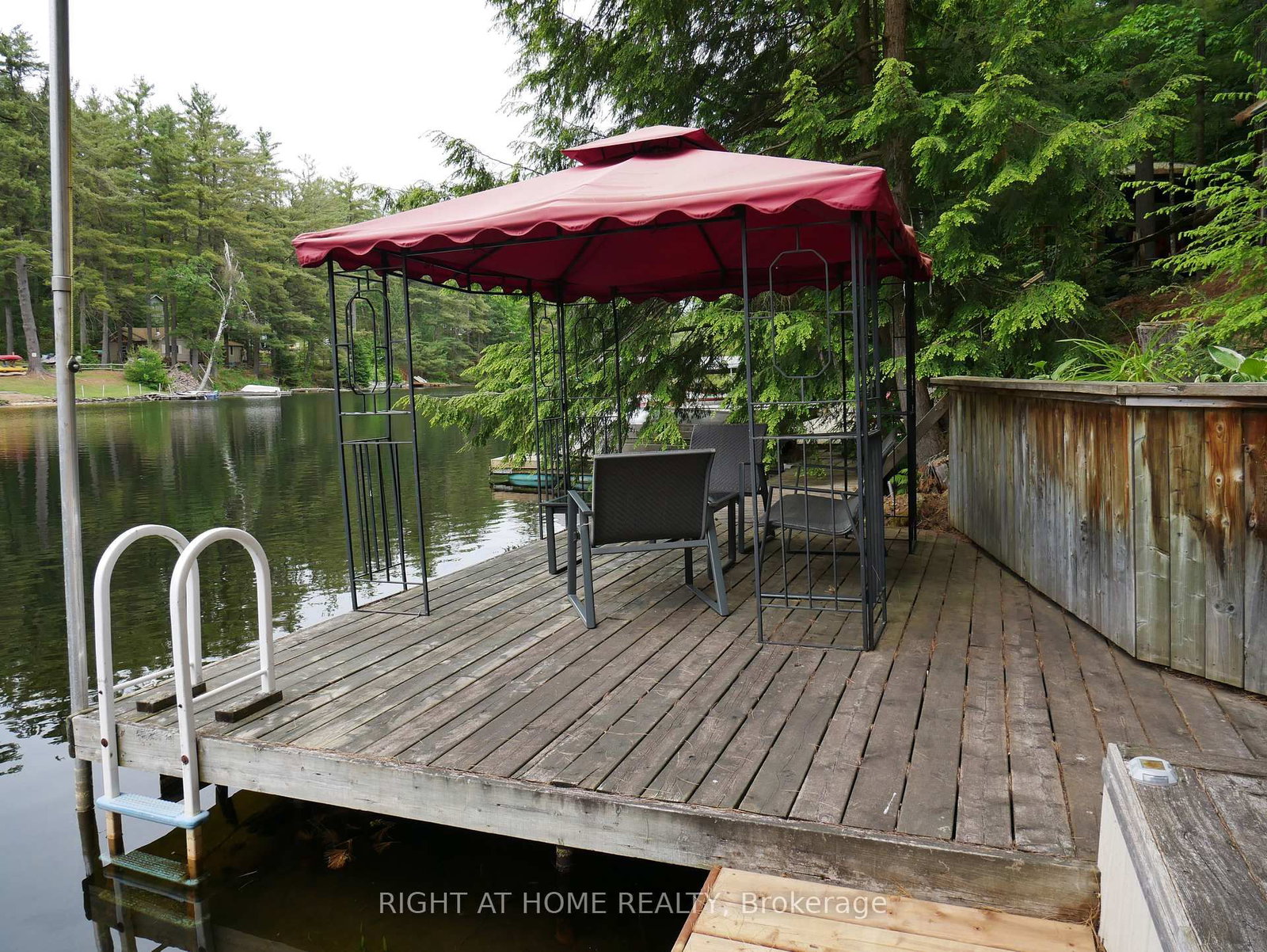Listing Image 3