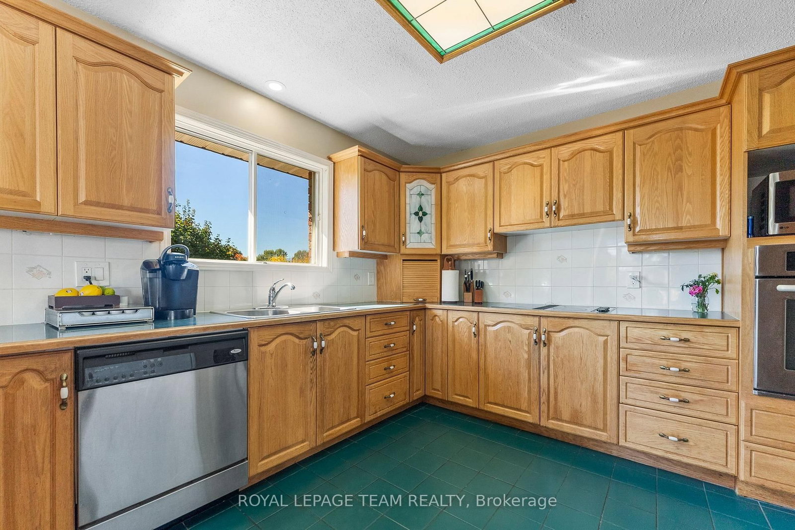 Listing Image 13