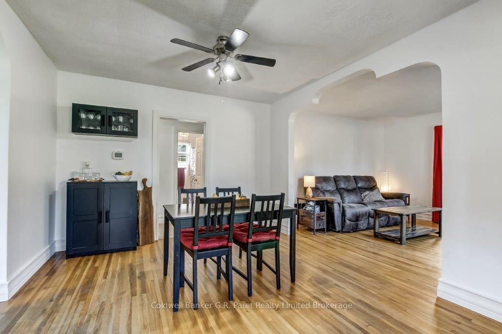 Listing Image 7
