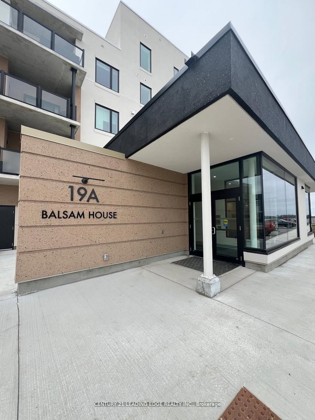 304 - 19 A West Street N