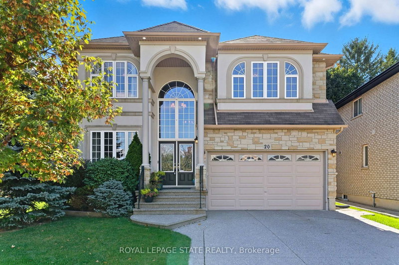 20 Lorupe Crt, Hamilton, L9G 0C8 | Image 3